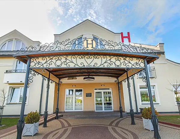 Hotel Lotos ārpuse